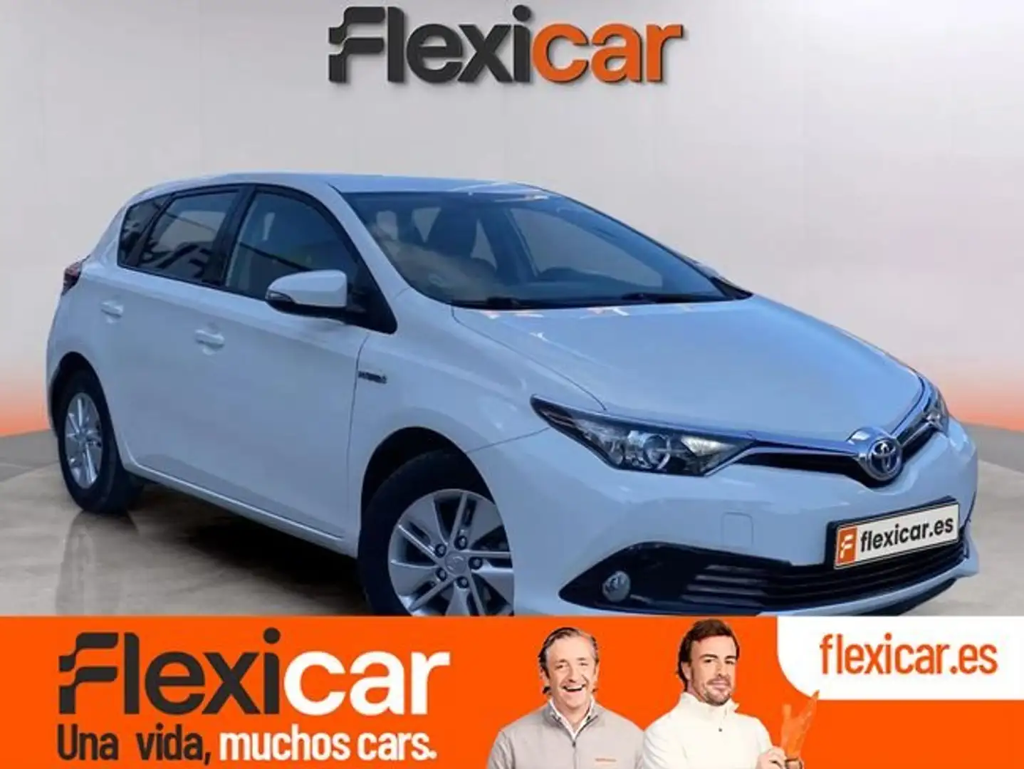 Toyota Auris hybrid 140H Active Blanco - 1