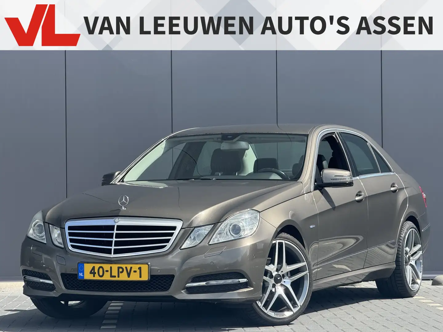 Mercedes-Benz E 200 CGI Business Class Avantgarde | Automaat | APK 22- Gris - 1