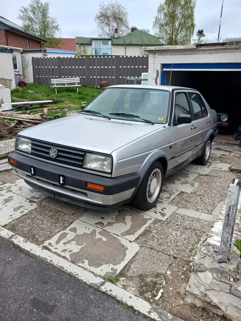 Volkswagen Jetta GL - 1