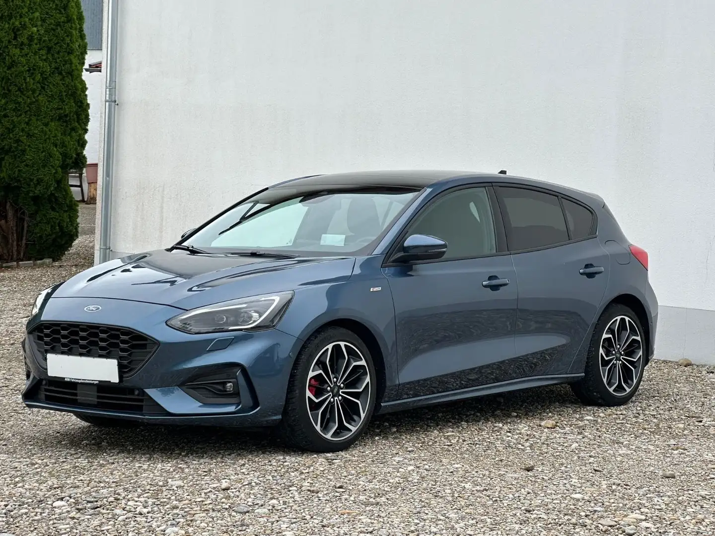 Ford Focus Lim. ST-Line 1.5 ,LED,Kamera,ACC,Navi,TOP Blau - 1
