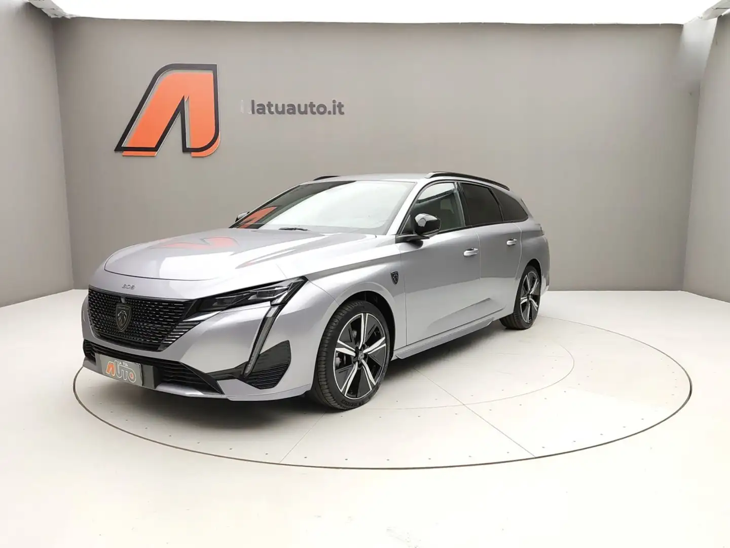 Peugeot 308 1.2 PURETECH 130CV GT EAT8 Gris - 1