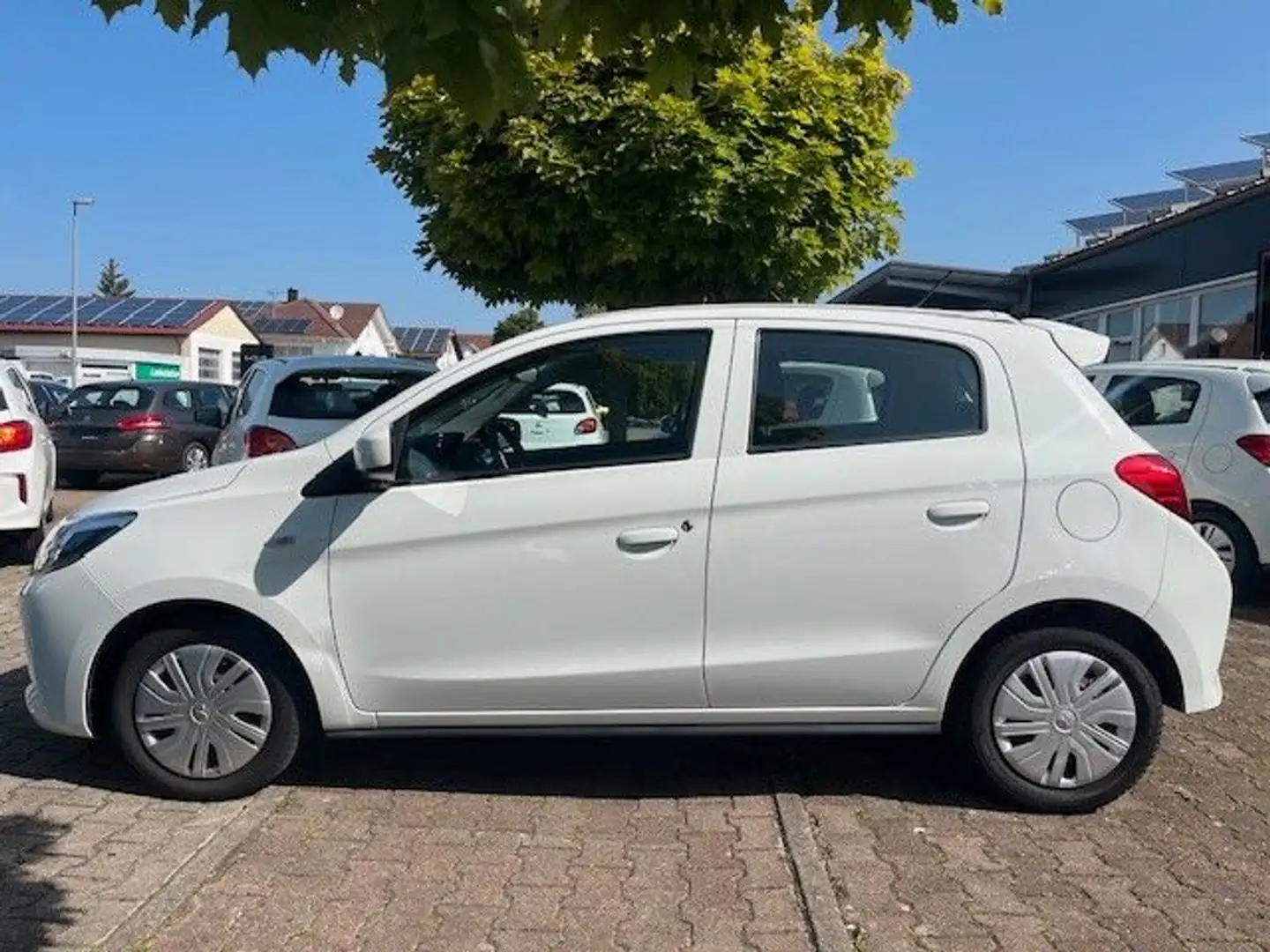 Mitsubishi Space Star Select Weiß - 2