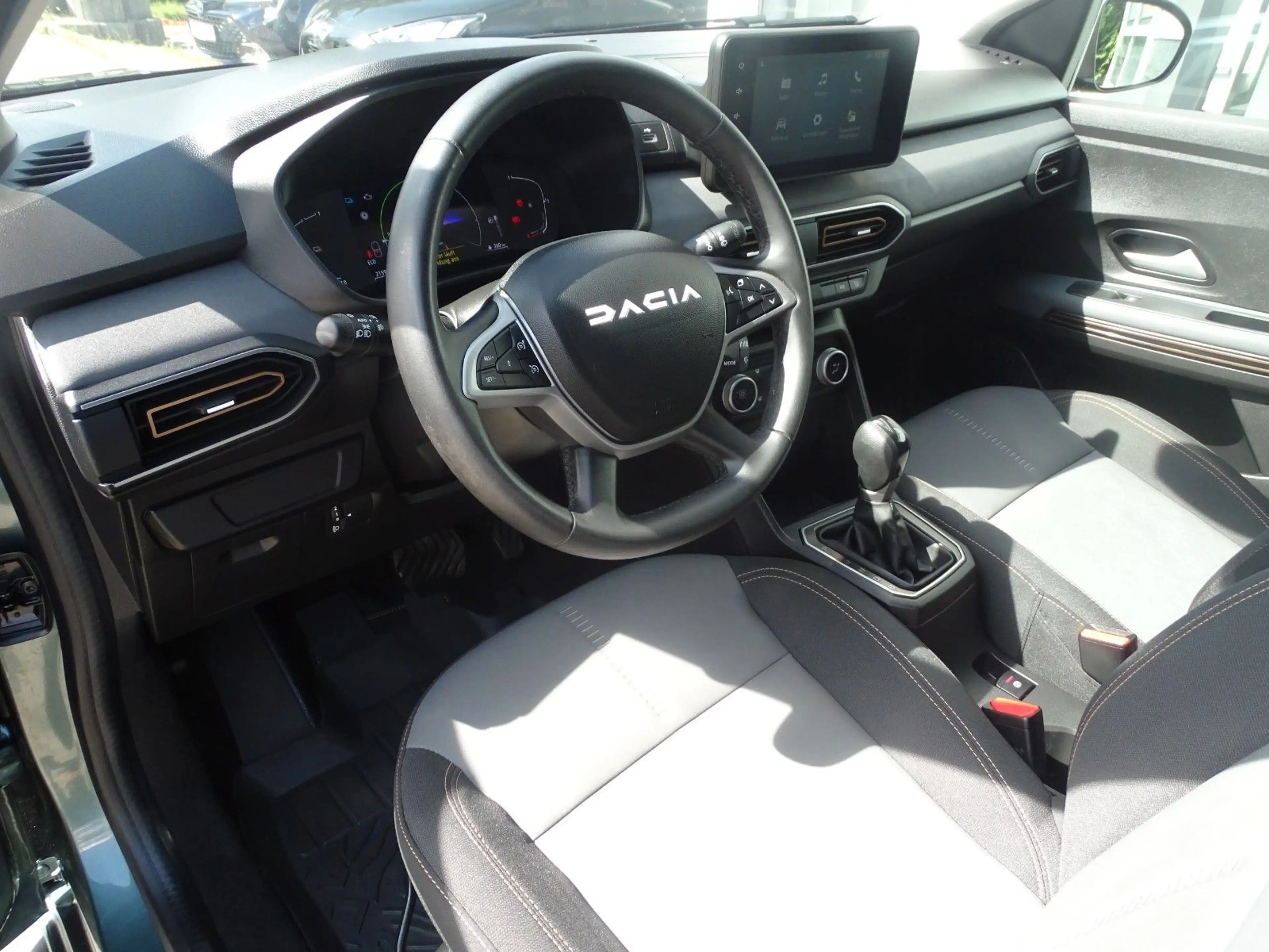 Dacia Jogger Extreme *KEYGO*TOTWINKEL ASS*R.KAMERA* — photo 11