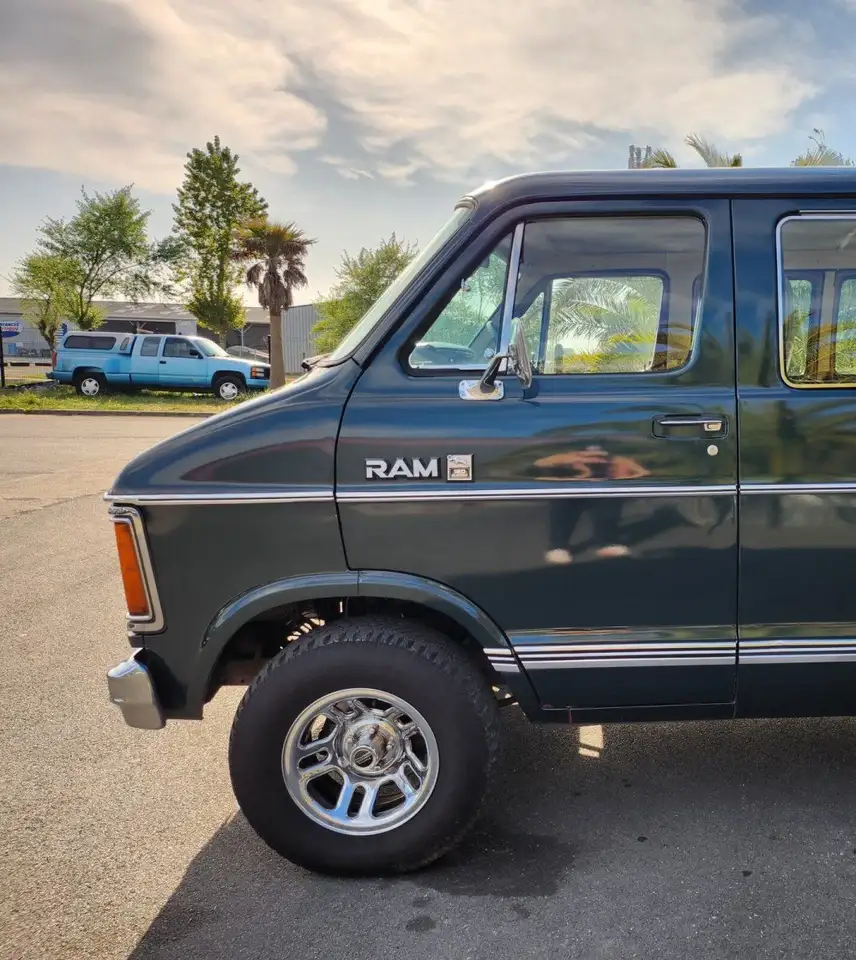 Dodge RAM van B150, foto 9