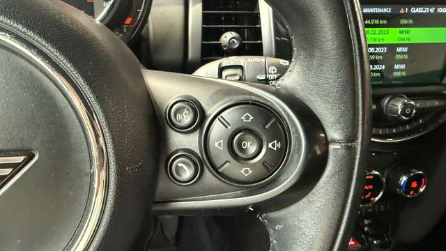 MINI One — photo 16