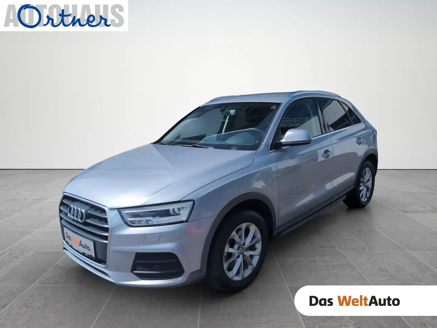Audi Q3 2.0 TDI quattro intense Silber - 1