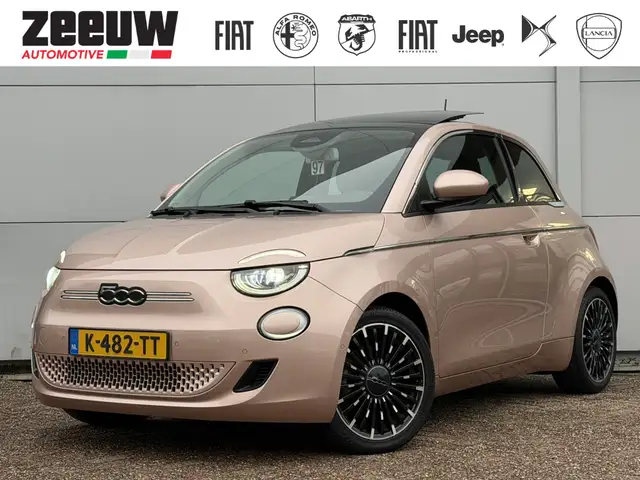 Fiat 500e Icon 42 kWh | Navi | LED | Schuifdak | Winter | Dr
