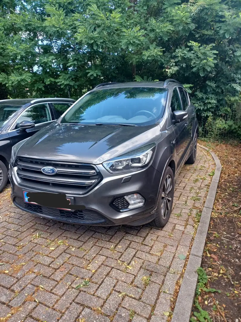 Ford Kuga 1.5 EcoBoost FWD ST Line (EU6.2) Grijs - 1