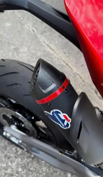 Ducati Streetfighter - foto 3