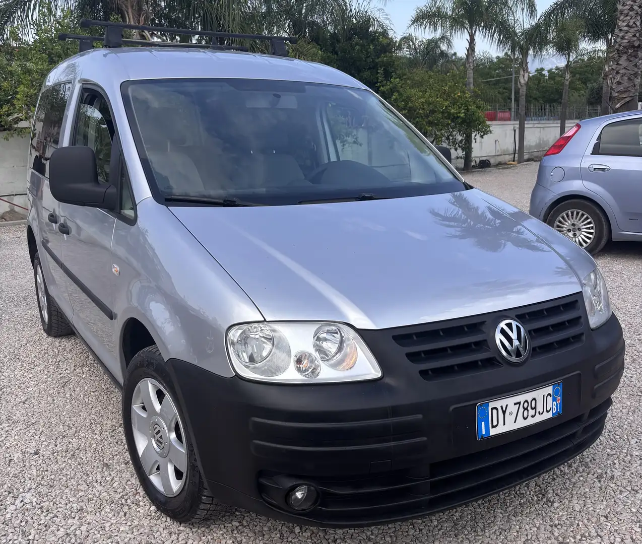 Volkswagen Caddy 1.9 4x4 - 1