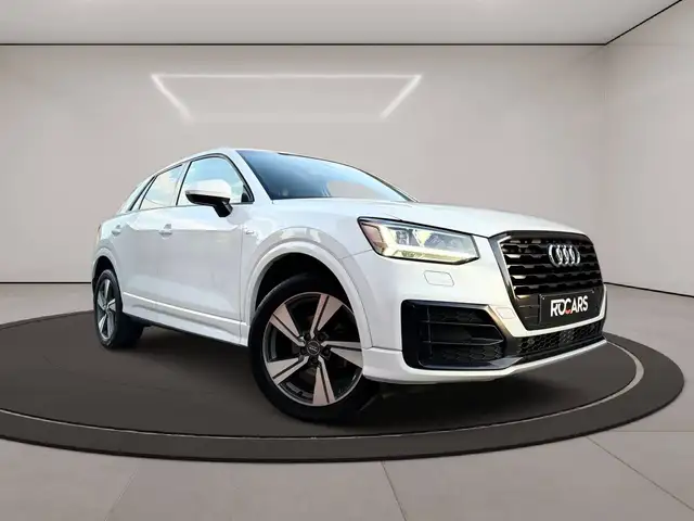 Audi Q2 view 3