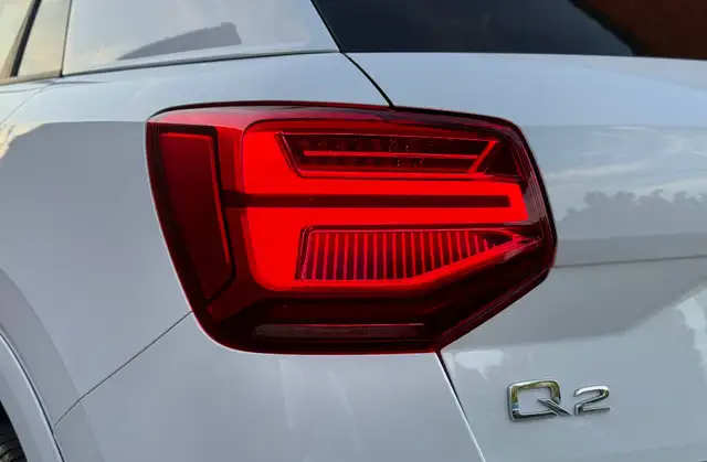 Audi Q2 view 12