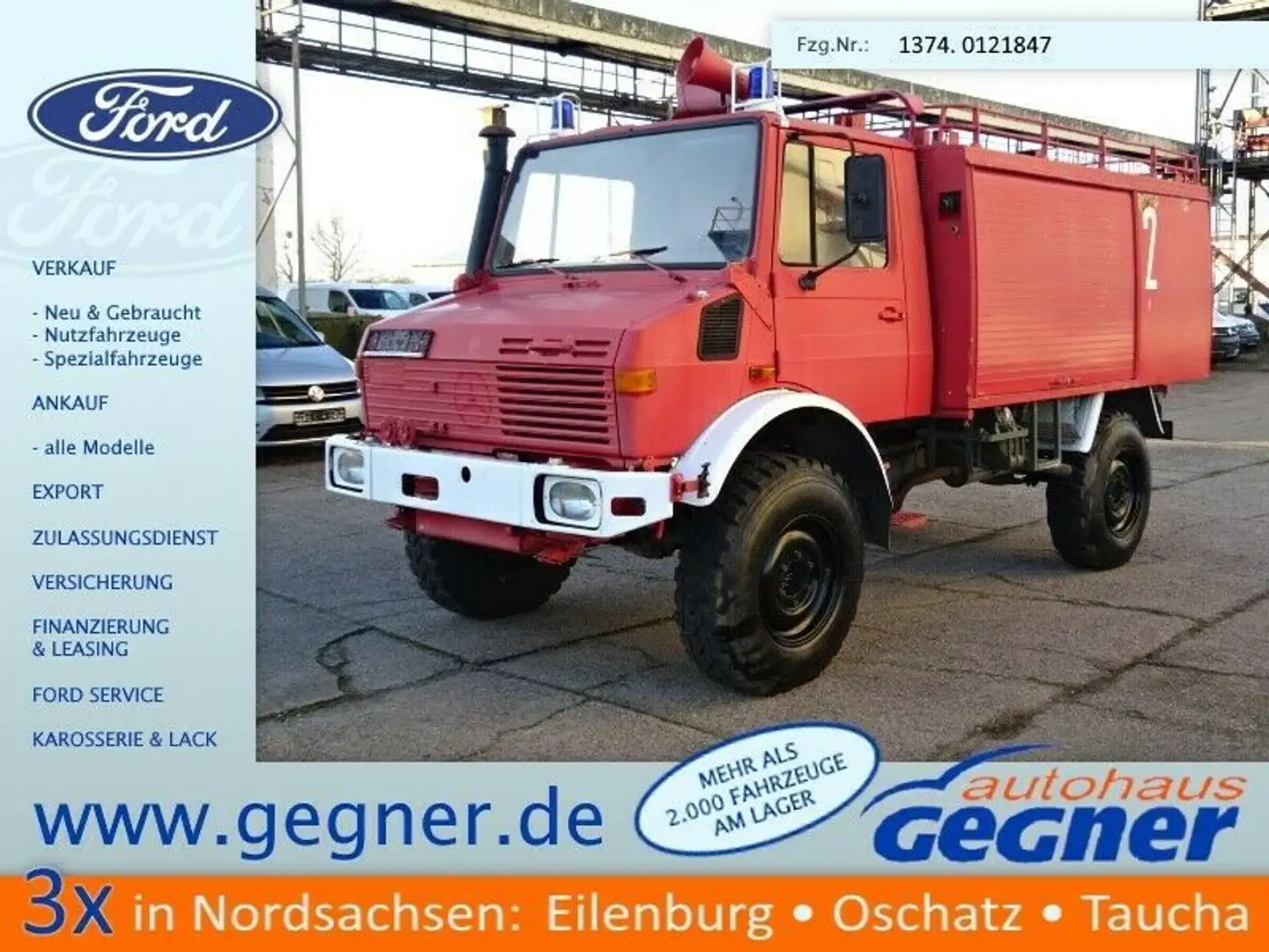 Unimog U1300L Feuerwehr Gerätewagen Rot - 1