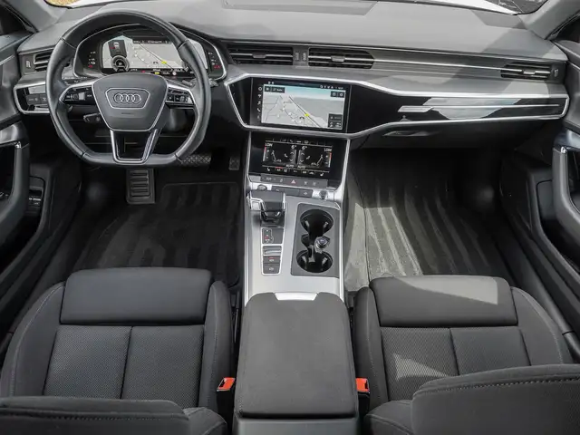 Audi A6 view 10