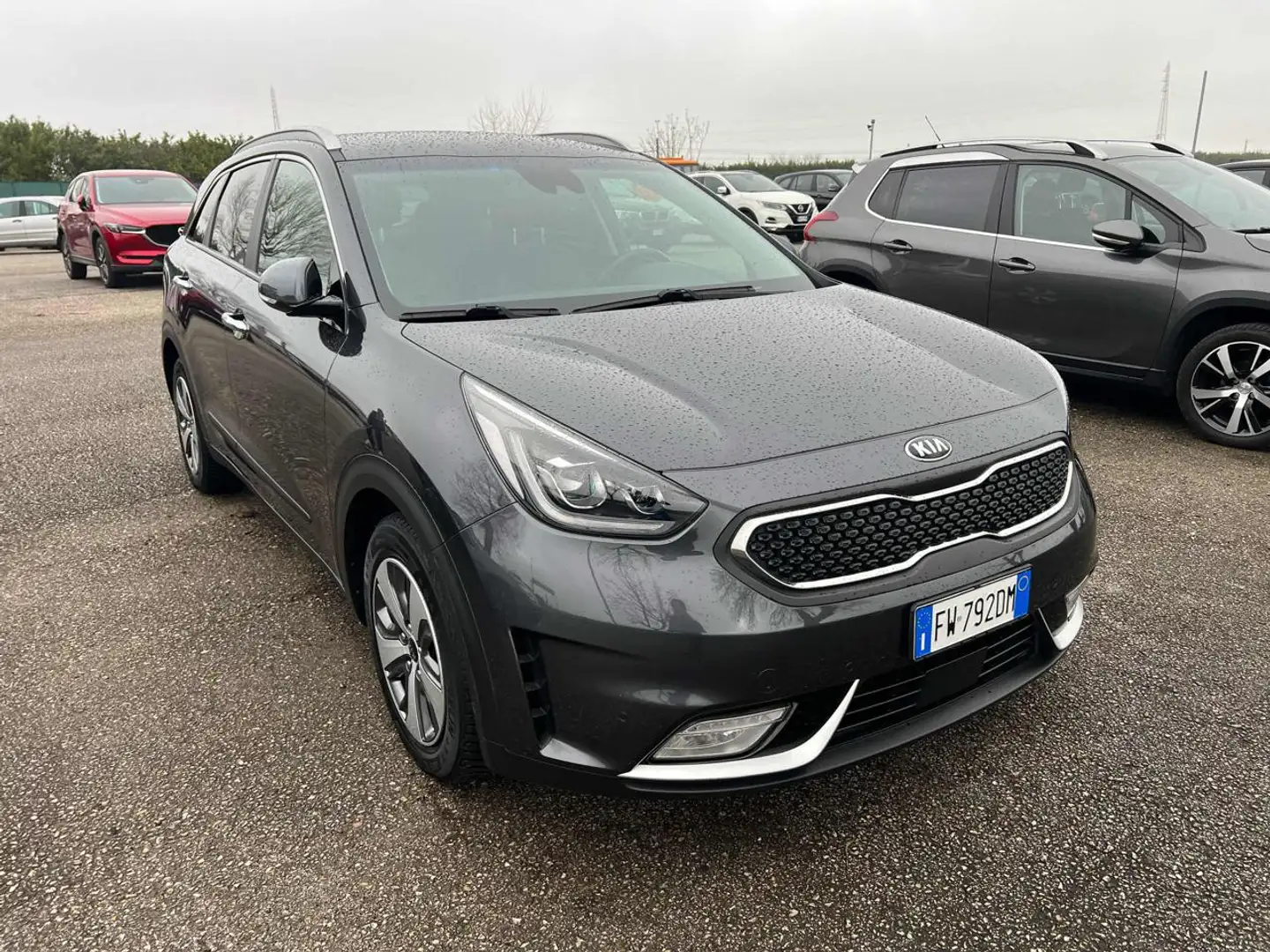 Kia Niro 1.6 GDi DCT HEV Style Grijs - 2