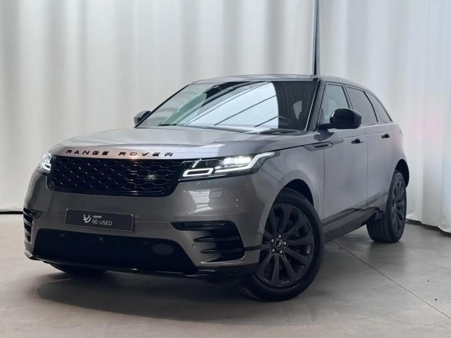 Land Rover Range Rover Velar D300 R-Dynamic SE siva - 1