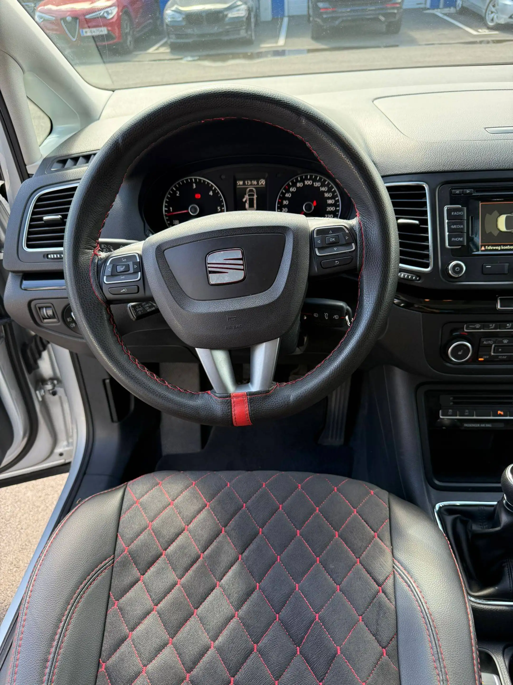 SEAT Alhambra Style Allrad — photo 14