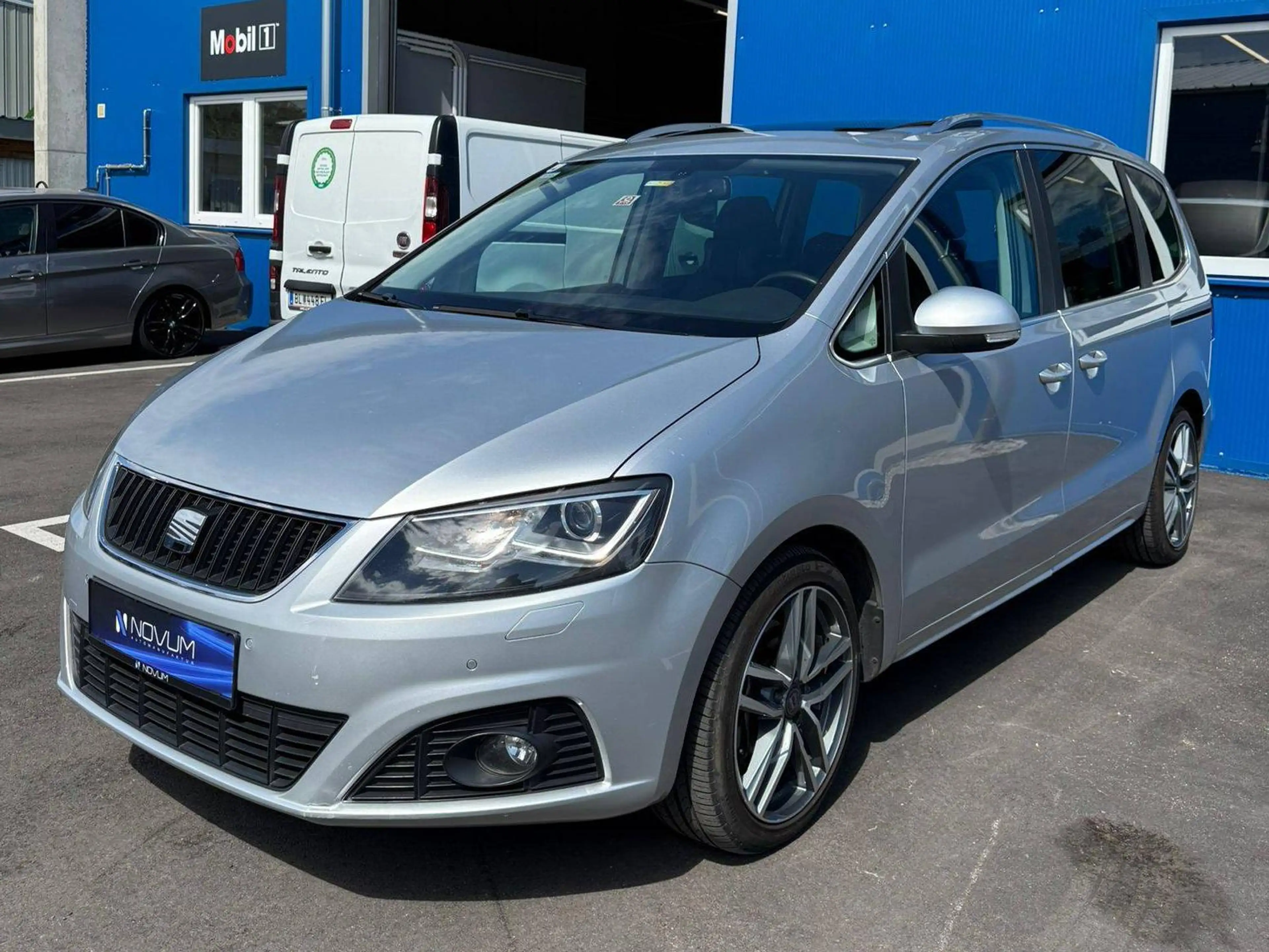 SEAT Alhambra Style Allrad — photo 2