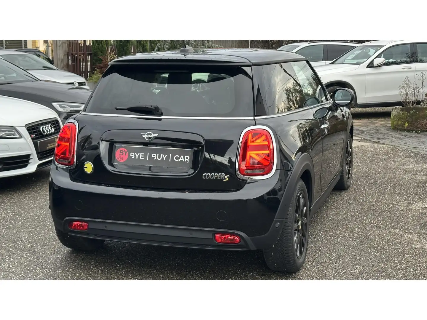 MINI Cooper SE Electric 184 F56 Cooper SE Edition Premium Plus - GARANTIE 12 MOIS Czarny - 2