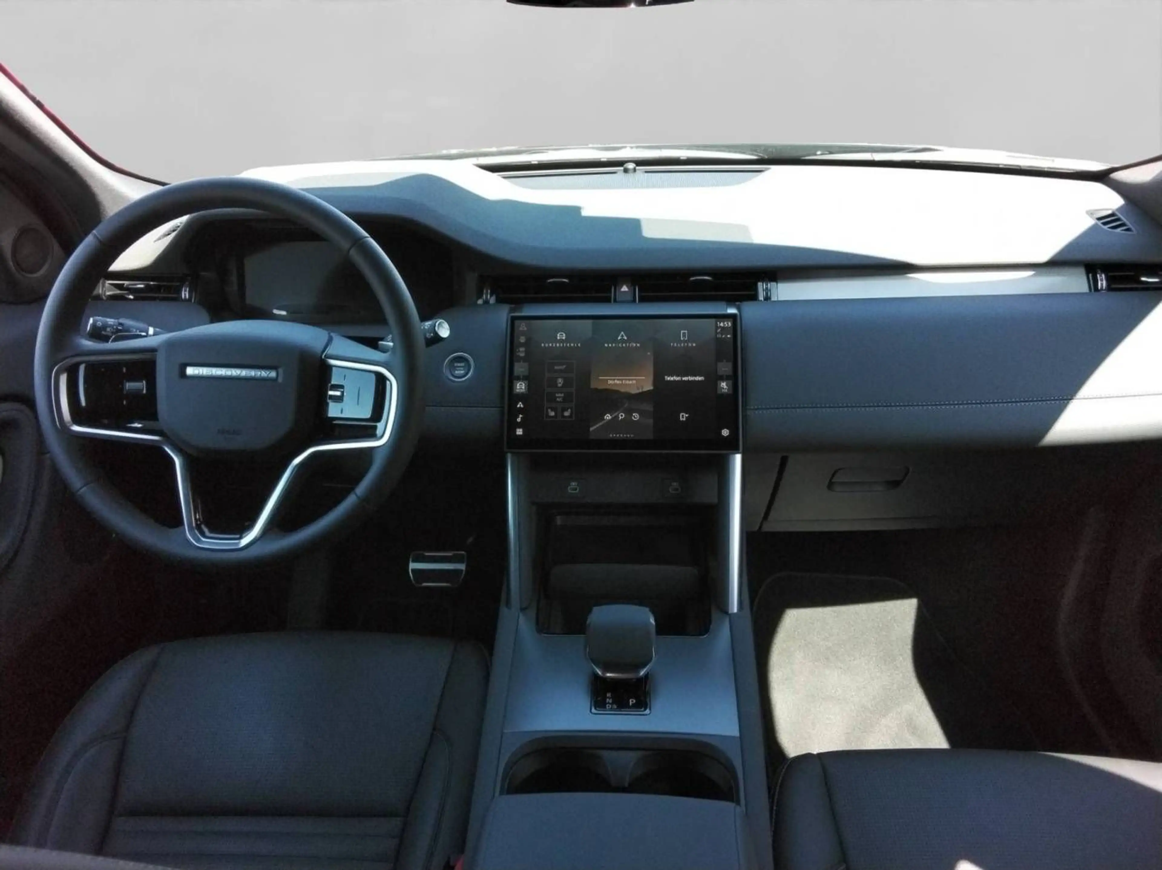 Land Rover Discovery Sport D200 Dynamic SE — photo 4