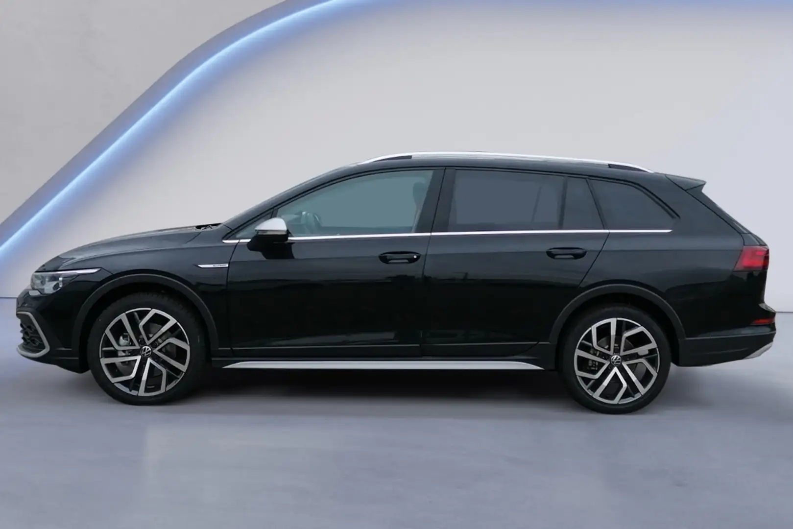 Volkswagen Golf Variant VIII Alltrack 2.0 TDI DSG 4M AHK+Pano+18 Schwarz - 2
