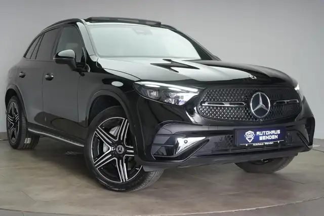 Mercedes-Benz 300 main image