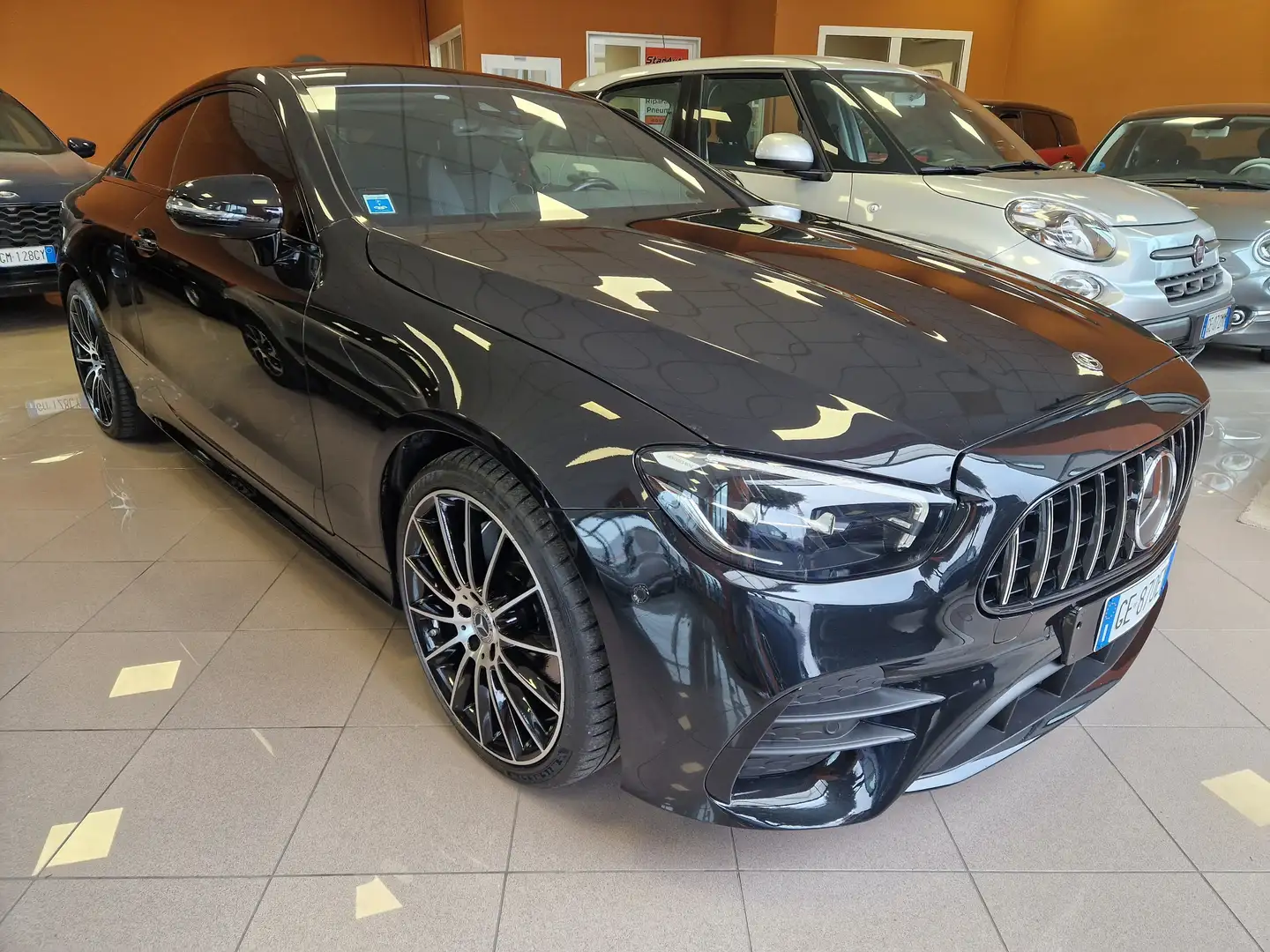 Mercedes-Benz E 220 Coupe d Premium Plus 4matic auto Nero - 2