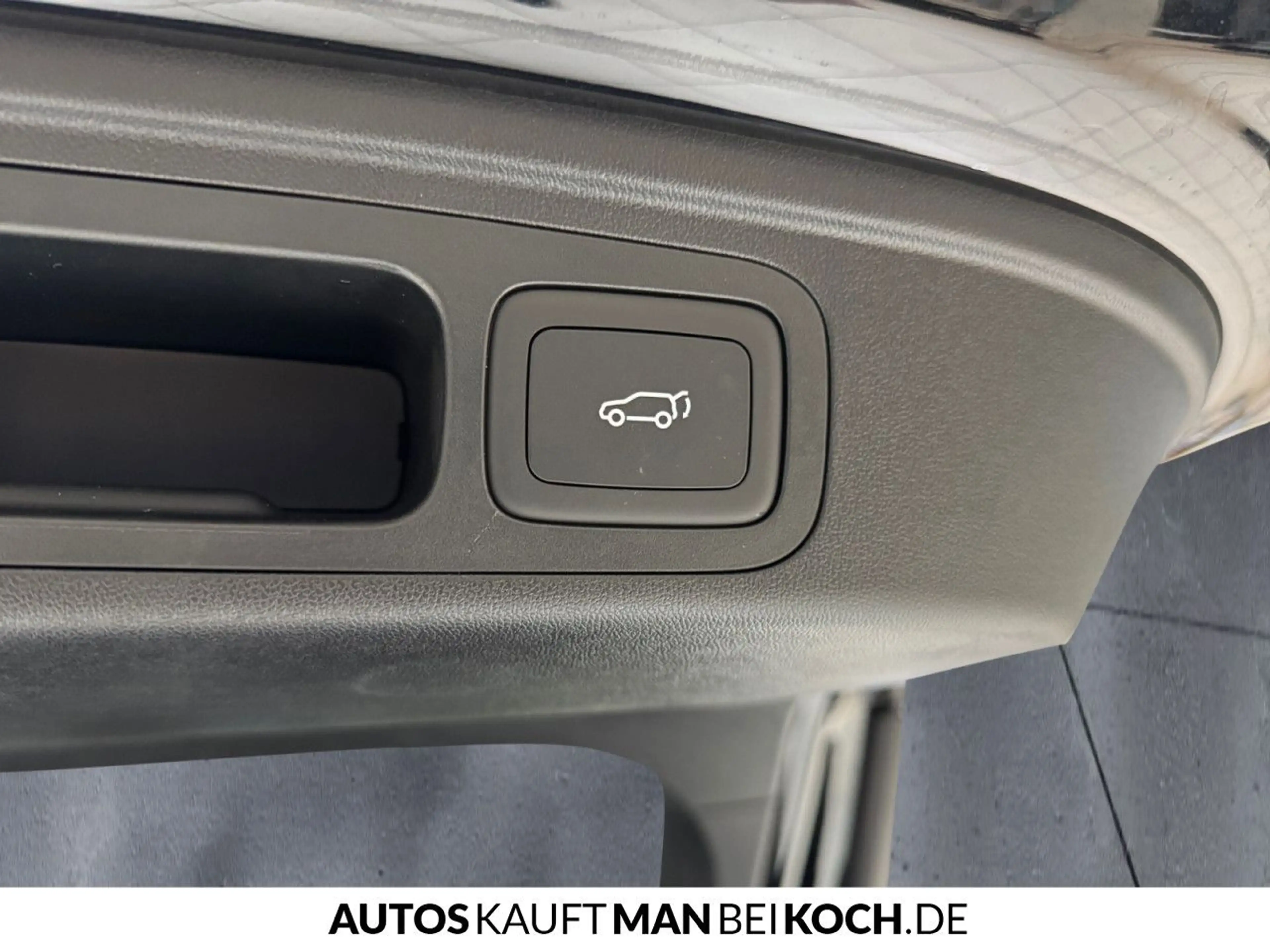 MG HS 1.5 Luxury AT LED ACC Klimaat PDC Sitzh.LM — photo 15