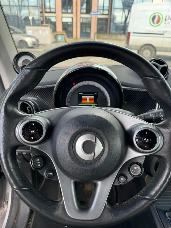 smart forTwo 2021 — фото 7