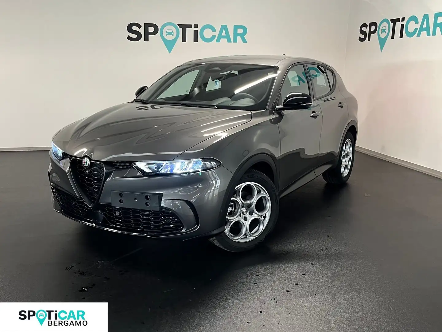 Alfa Romeo Tonale 1.5 130 CV MHEV TCT7 Sprint - Km0 Gris - 1