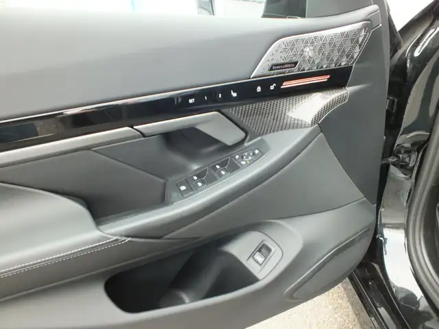 BMW 540 d xDrive Ansicht 21