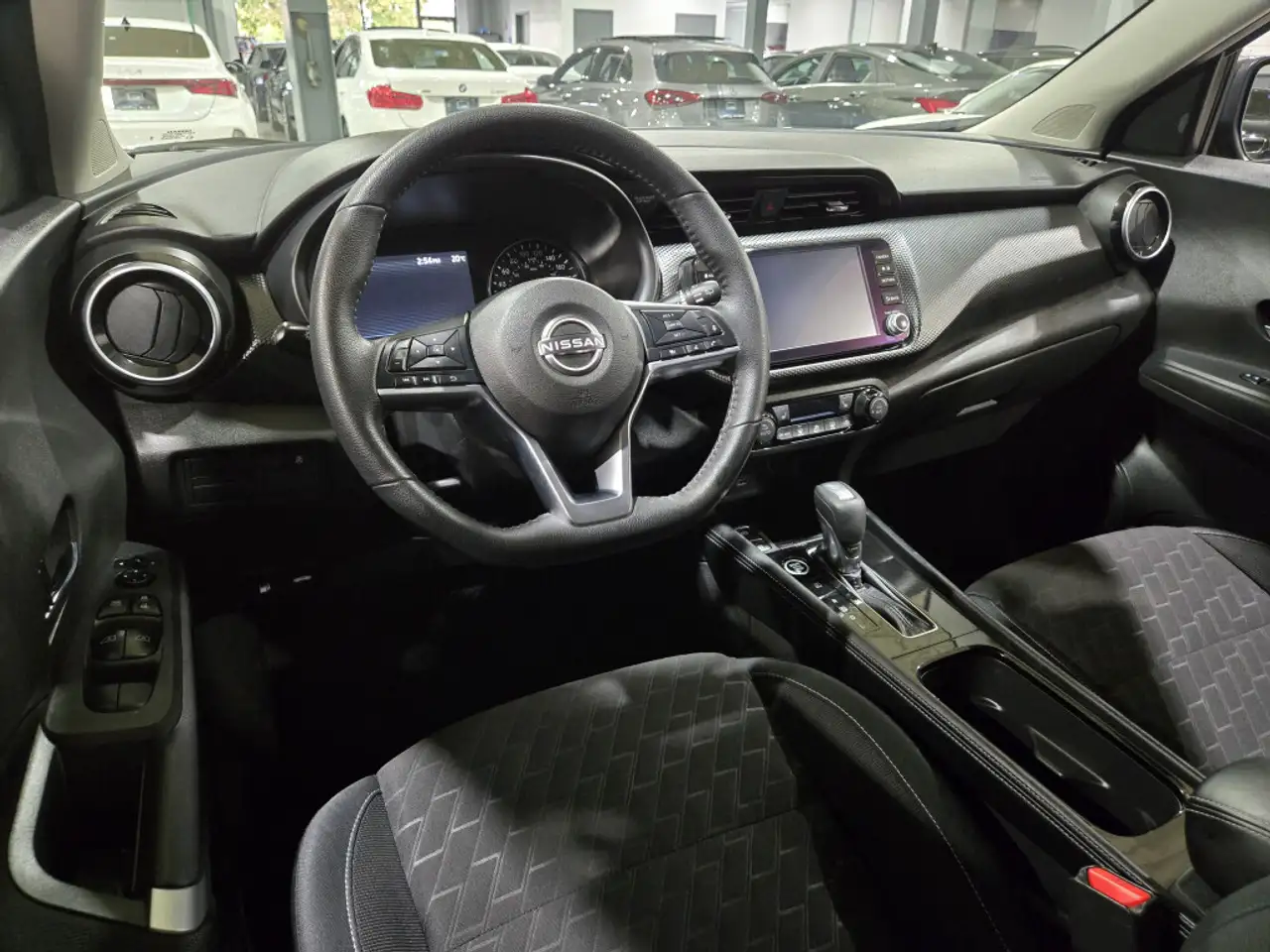 Nissan Kicks снимка Nissan Kicks