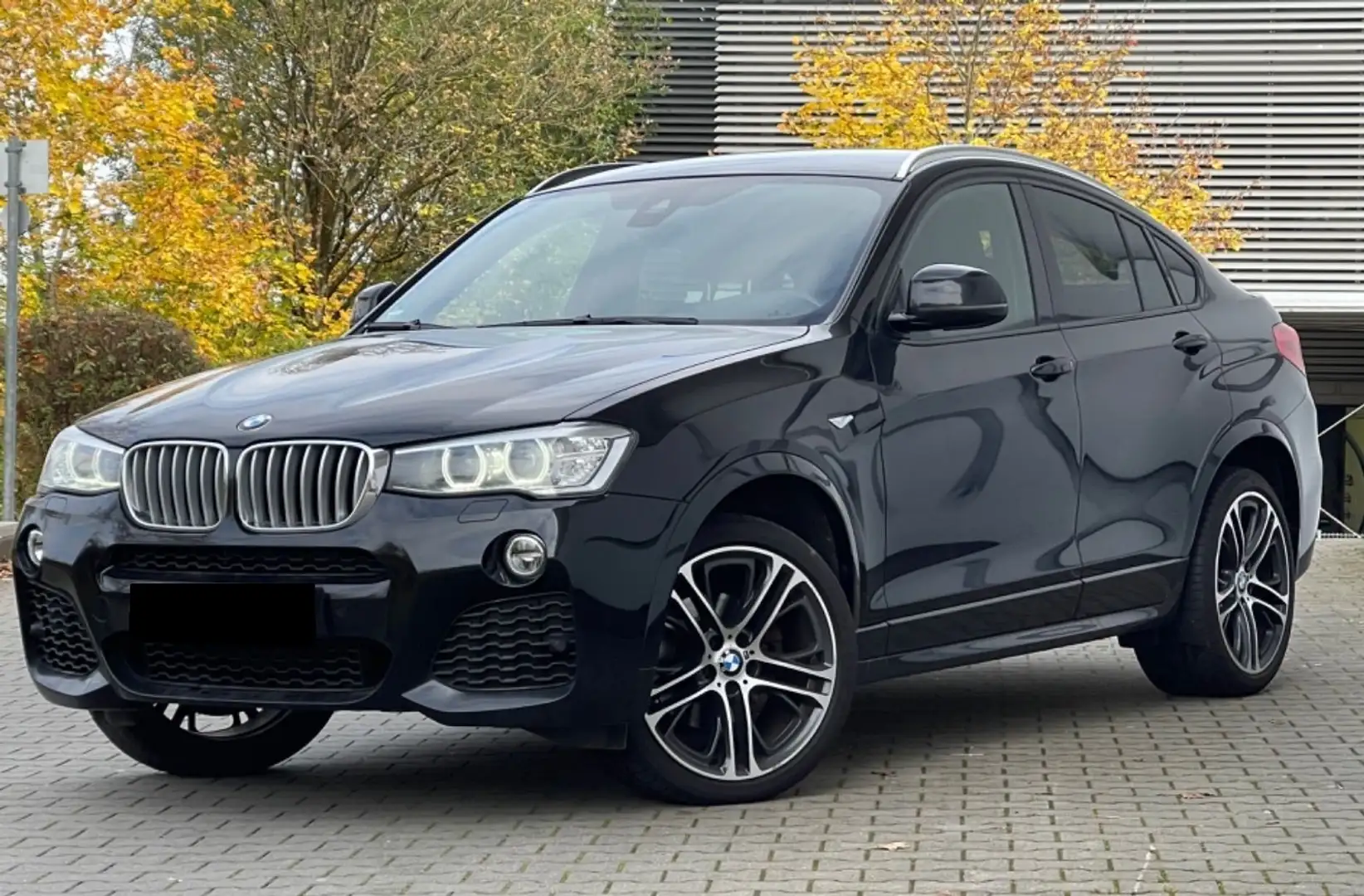 BMW X4 X4 xDrive 20d Aut. Schwarz - 2