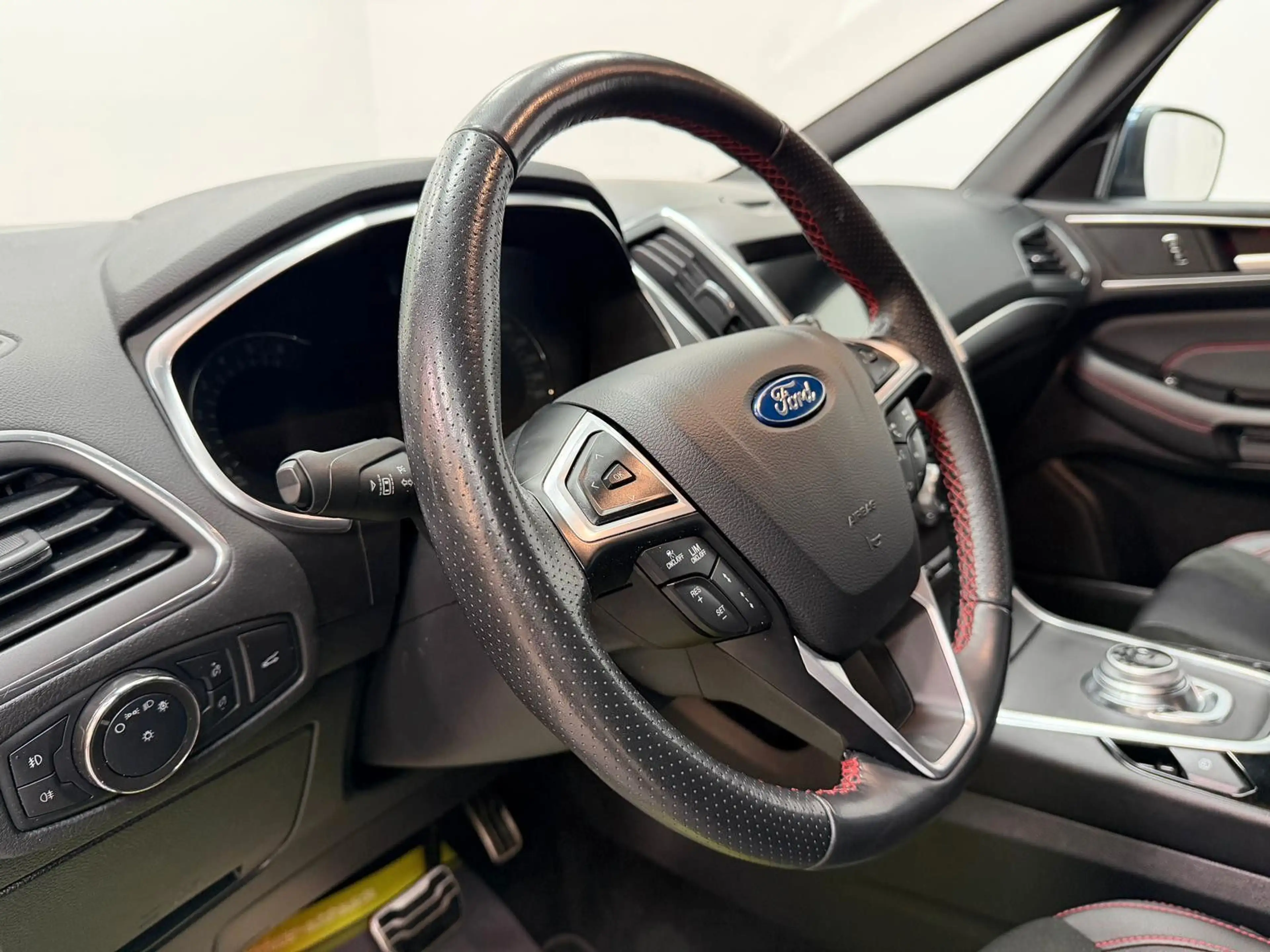 Ford S-Max ST-Line SPUR/7 SITZE / ACC — photo 11