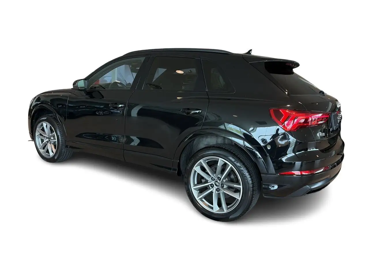 Audi Q3 photo Audi Q3