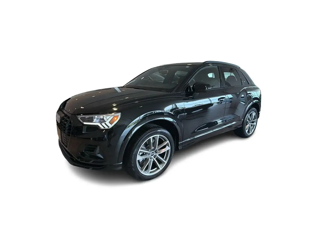 Audi Q3 photo Audi Q3