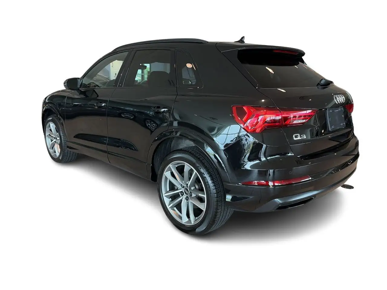 Audi Q3 photo Audi Q3