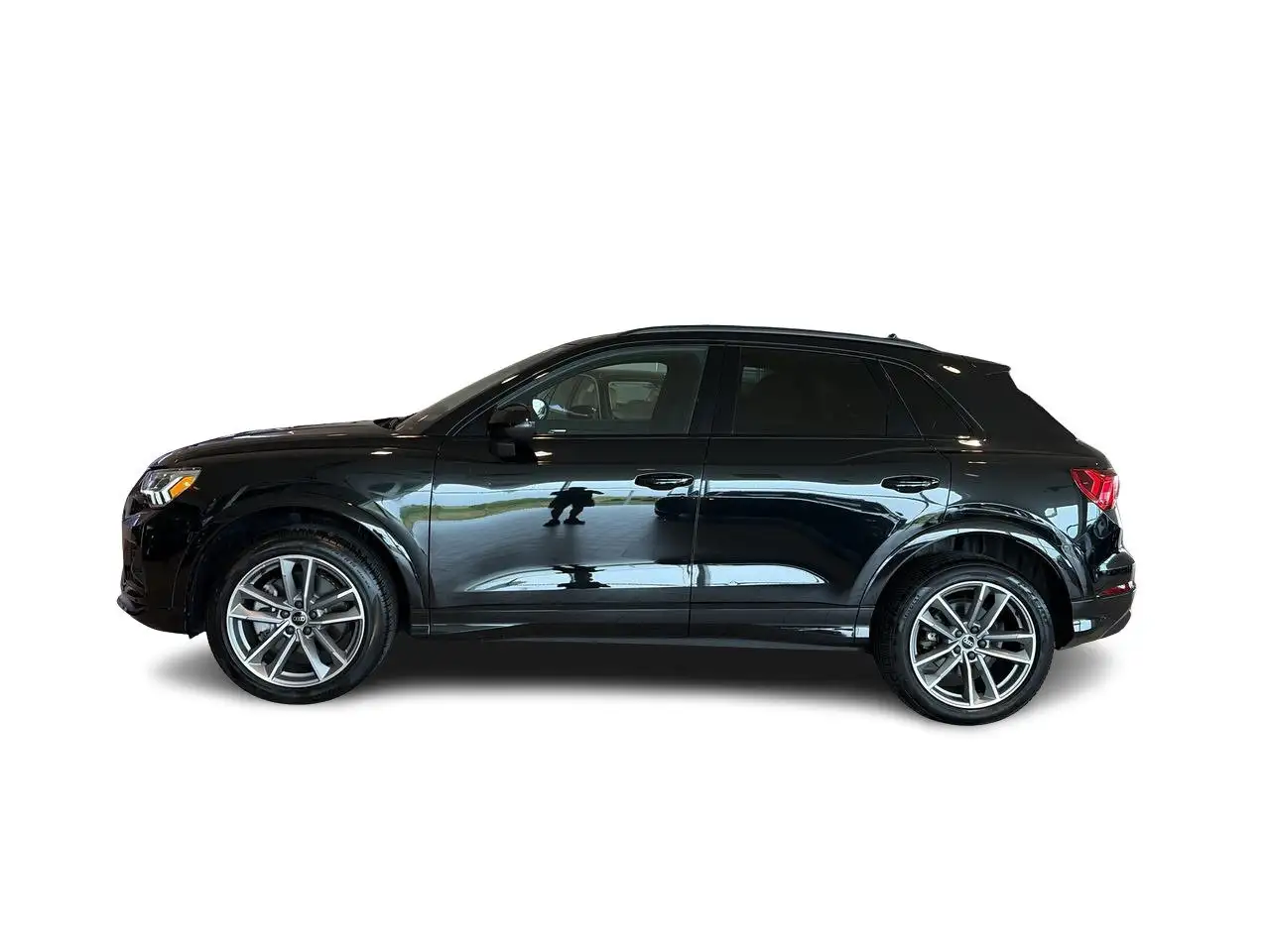 Audi Q3 photo Audi Q3