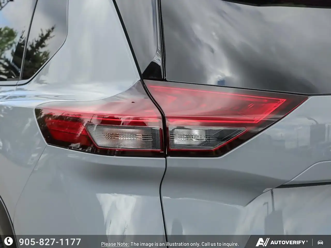 Nissan Rogue снимка Nissan Rogue
