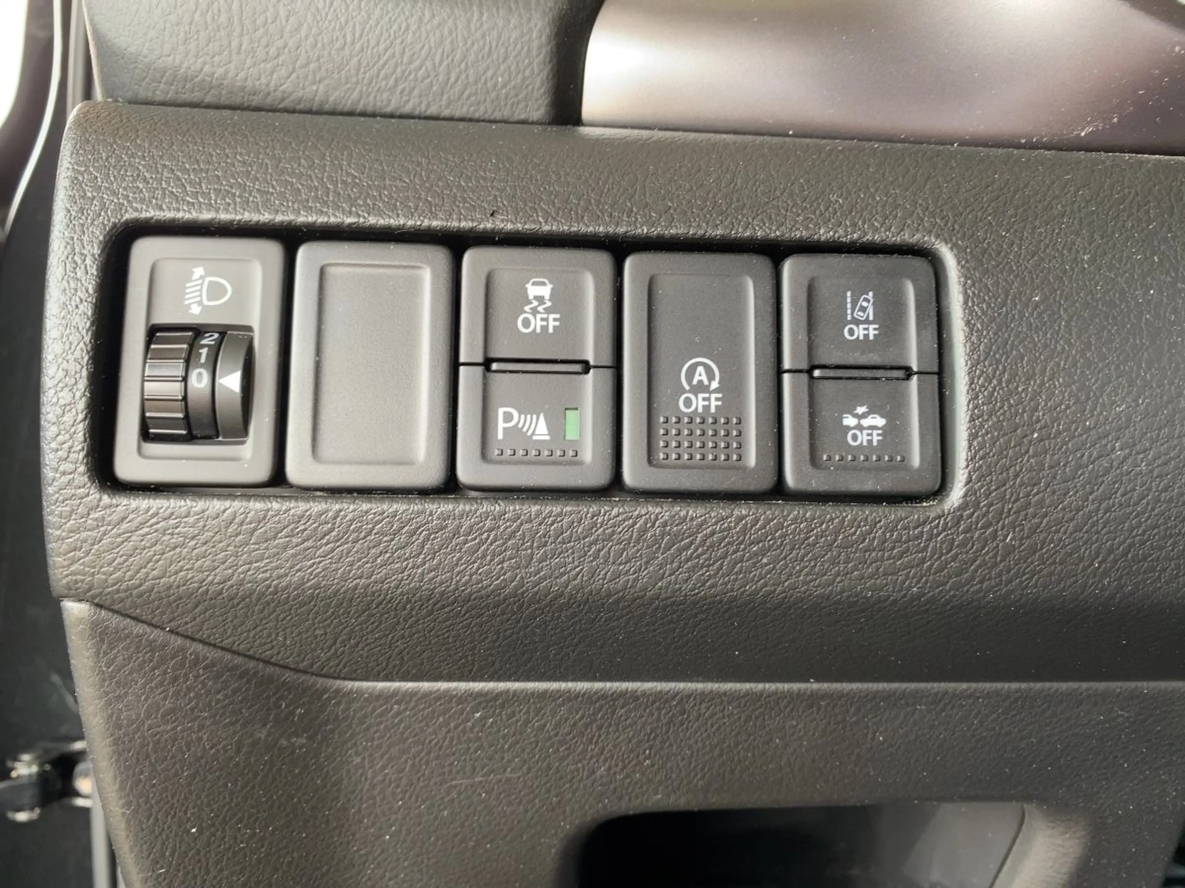 Suzuki Vitara Comfort *ACC*LED*Navi*Kamera*Allwetter*SHZ — photo 8