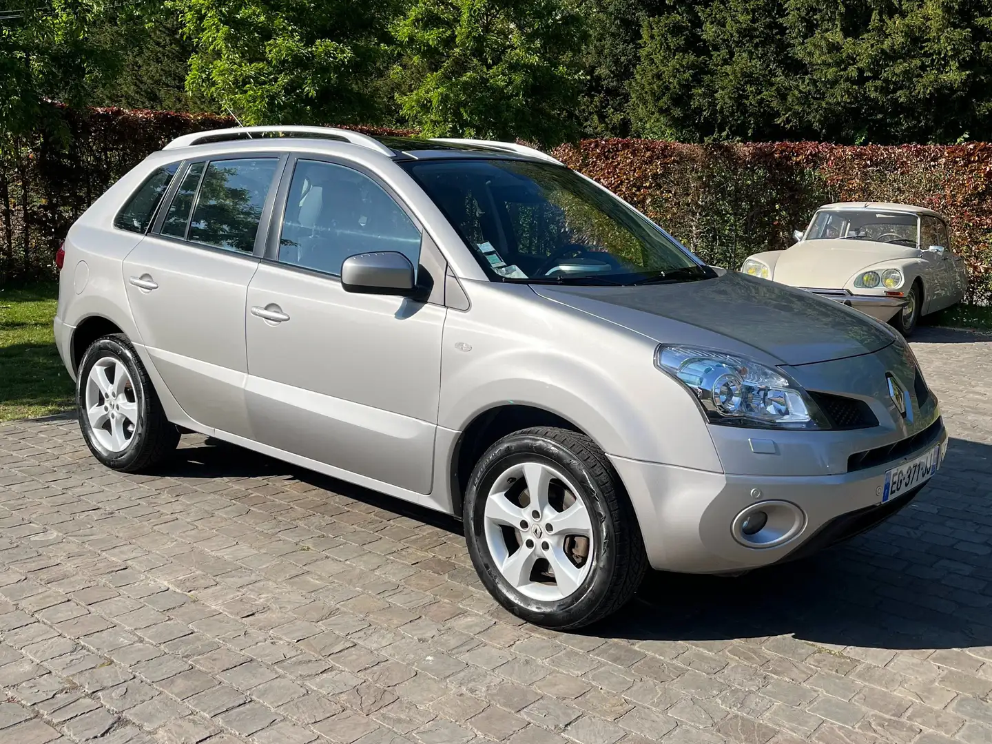 Renault Koleos Koleos 2.0 dCi 4x2 Dynamique Plus FAP SUPER ETAT Gris - 1