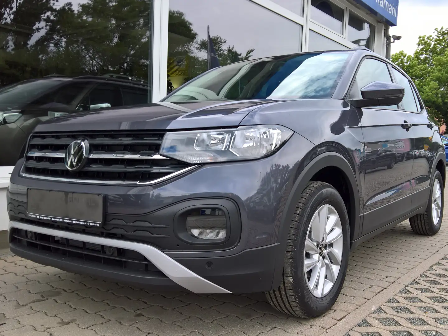 Volkswagen T-Cross Life (C11) Grau - 1