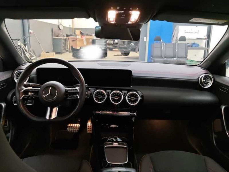 Mercedes-Benz CLA 180 CLA180 SB AMG Prem AHK elHeckkl DISTRO KeyGo LED — photo 8