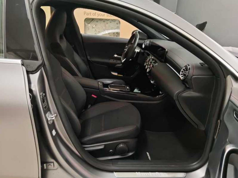 Mercedes-Benz CLA 180 CLA180 SB AMG Prem AHK elHeckkl DISTRO KeyGo LED — photo 7