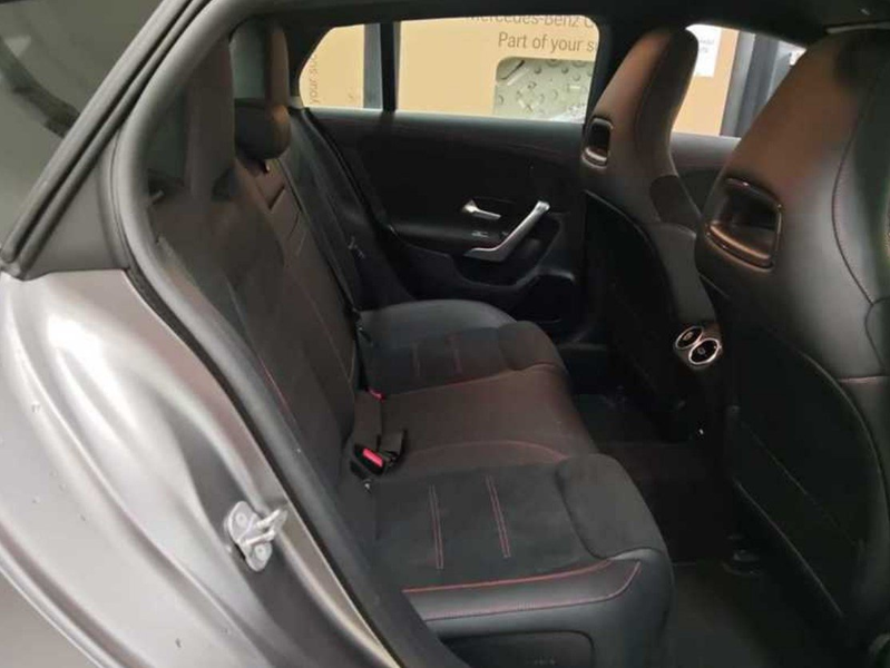 Mercedes-Benz CLA 180 CLA180 SB AMG Prem AHK elHeckkl DISTRO KeyGo LED — photo 10