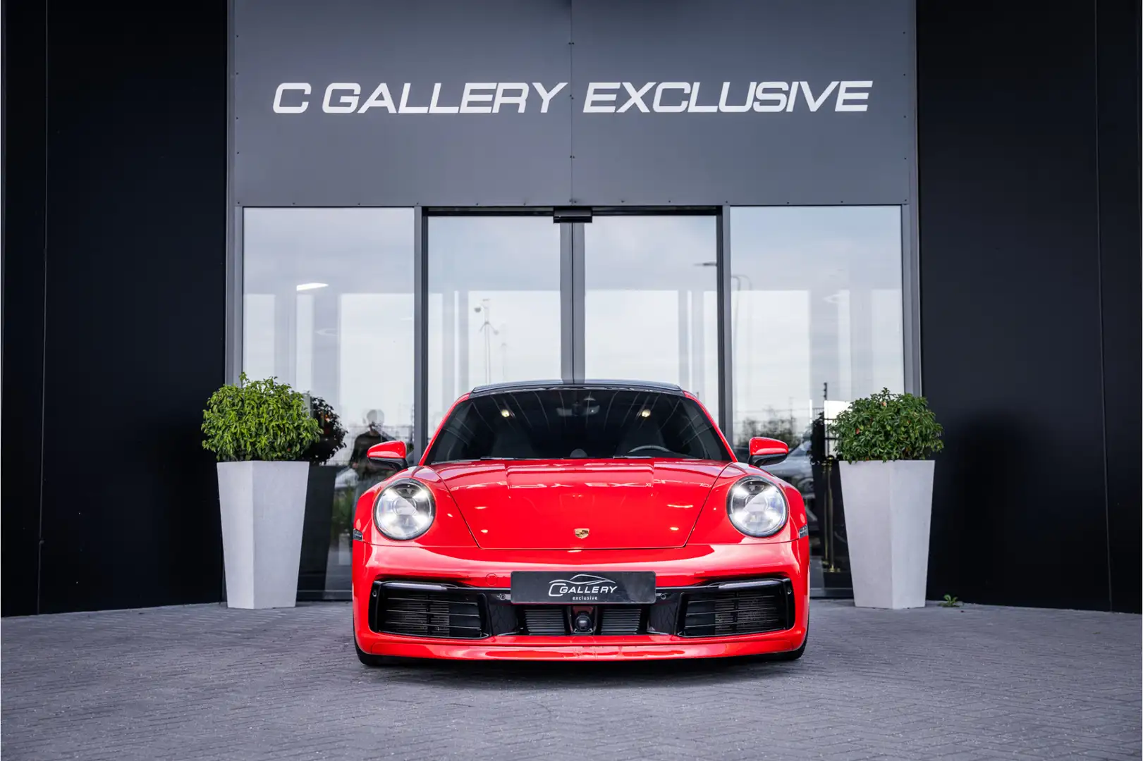 Porsche 992 992 3.0 Carrera 4 S - Indischrood | Sport Chrono + Rood - 2