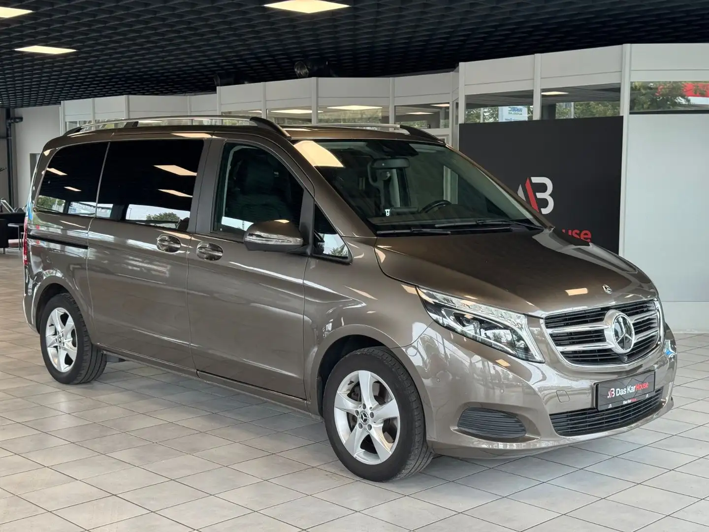 Mercedes-Benz V 200 V250 d AVANTGARDE 4M Сірий - 1