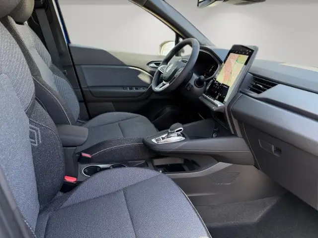 Renault Captur view 9