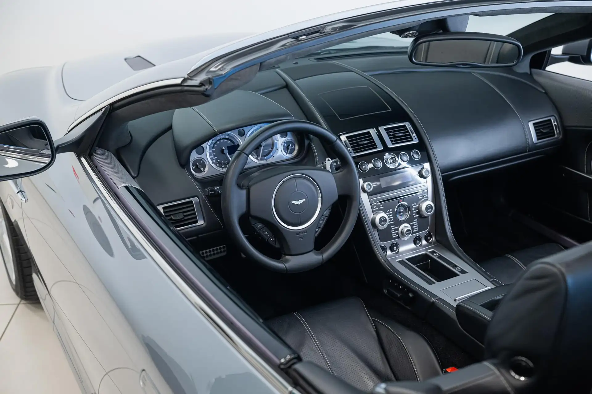 애스턴마틴 DB9 Volante 2008 회색 사진 8