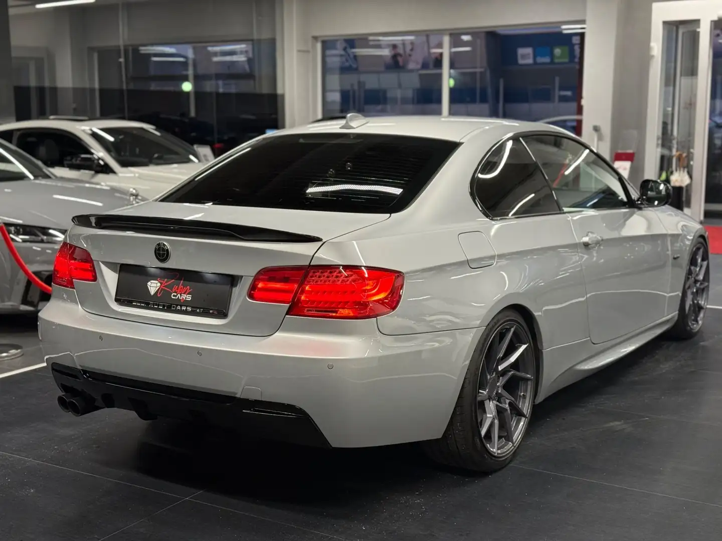 BMW 325 3er- 325d M Sport Coupe Silber - 2